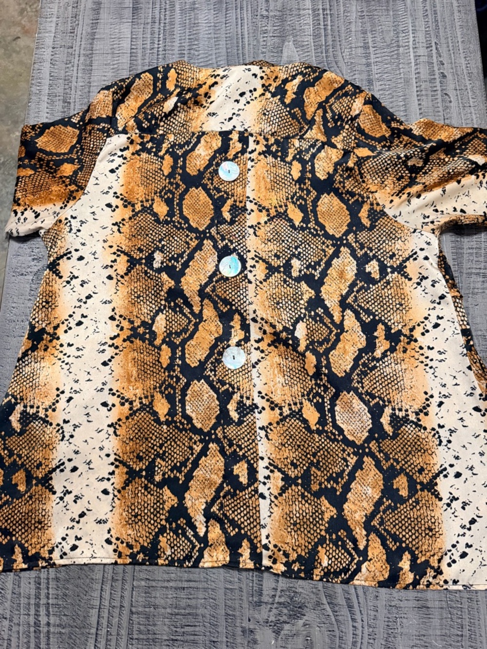 Snake Print Tunic Top in Black and Tan - Picture 9 of 9